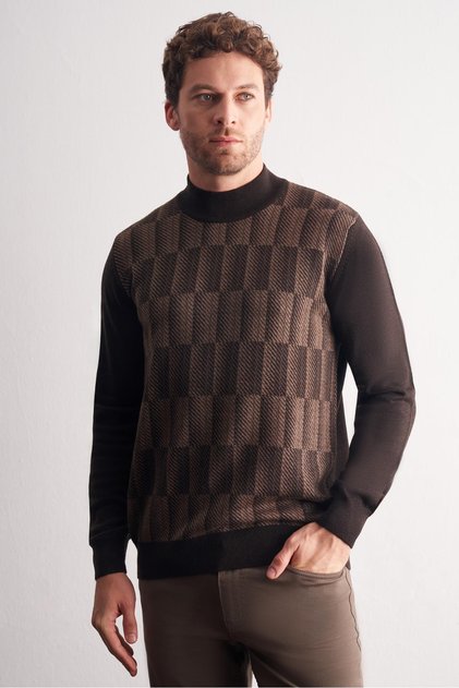 Brown Half Turtleneck Long Sleeve Pocketless Comfort Fit Cotton Knitwear Sweater 1012255212