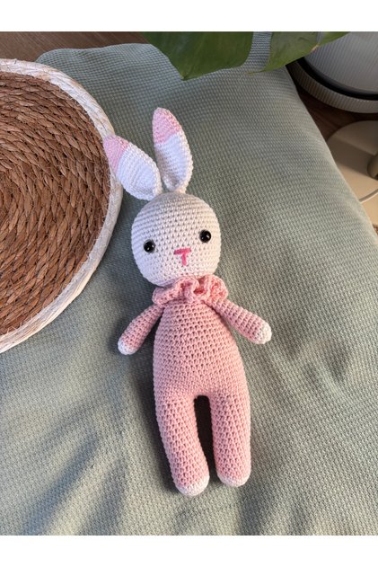 Tatlı Tavşan Amigurumi Uyku Arkadaşı