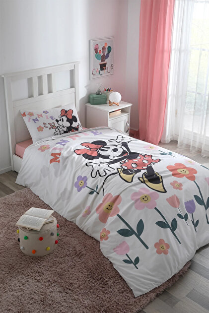 Licensed Disney Minnie Mouse Flowers Single Duvet Cover