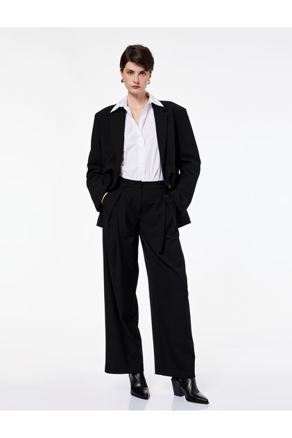 Wide Leg Fabric Palazzo Trousers with Pockets and Pleat Detail
