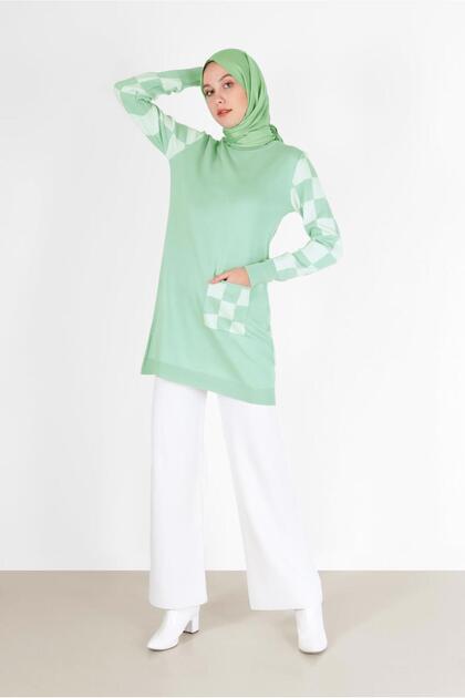 SQUARE PATTERNED POCKET KNIT TUNIC 42022