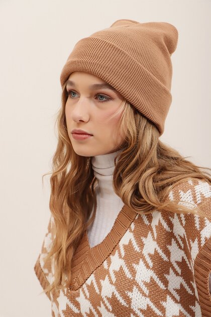Trend Alaçatı Stili Biscuit Basic Cotton Beret Alc-A2409- Trendyol