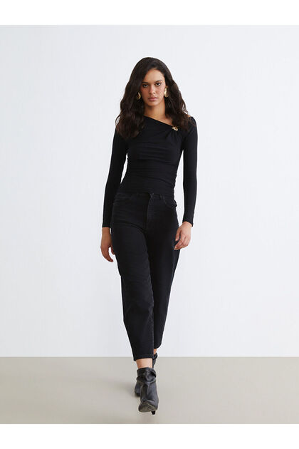Peak New Season Barrel Fit Women's Jean Pants