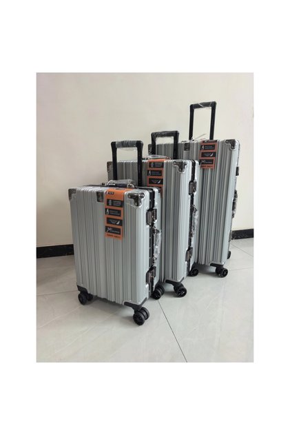 Luxury Travel Suitcase Vintage Suitcase Set W/ Mute Universal Wheel Combination Lock - Silver Gray