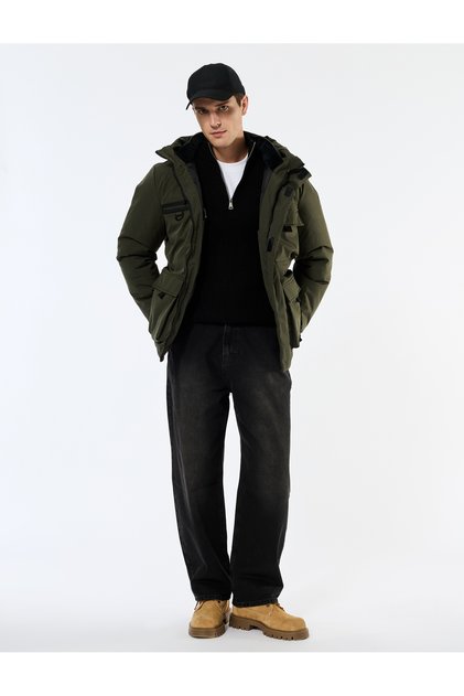 Long Sleeve Hooded Winter Parka with Flap Pockets and Zipper Closure