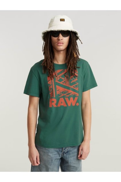 Tricou