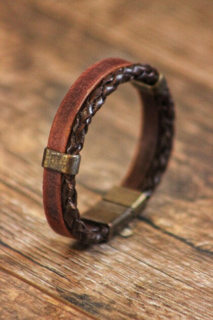 Genuine Leather Bracelet | Magnetic Clip | Handmade