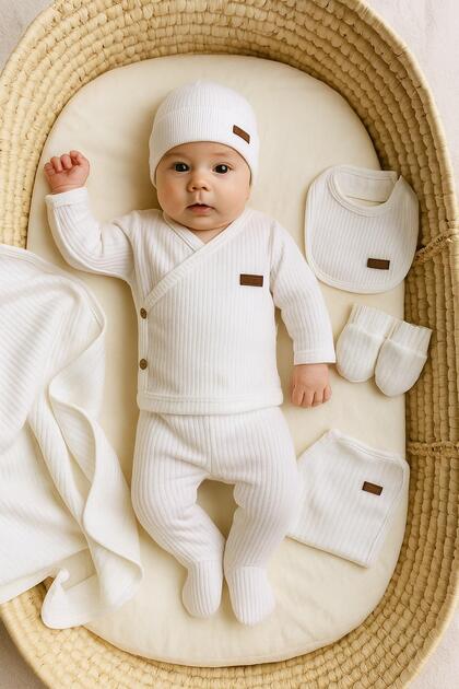 Baby Girl Baby Boy Organic 100% Cotton 7-Piece Newborn Hospital Discharge Set (Including Blanket)