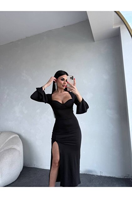 Estilo Backless Padded Slit Dress