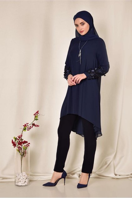 3D Flower Detail Tunic 4132