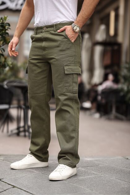 Men's Baggy Pants with Cargo Pockets