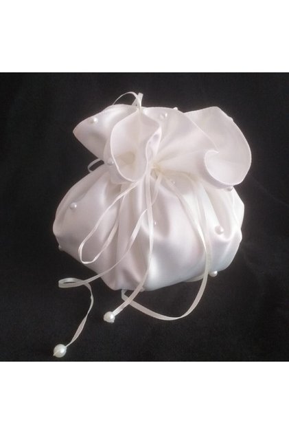 Bridal Jewelry Pouch with Pearls