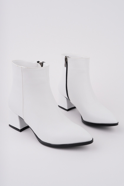 Javier Thick Heeled Zippered Boots
