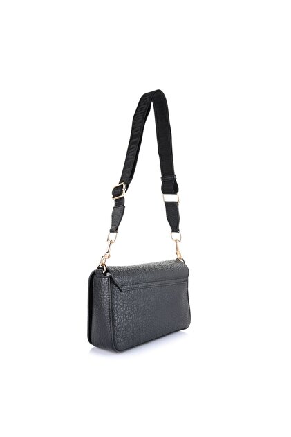 Love Moschino Women's Metal Logo Zipper Closure Leather Short