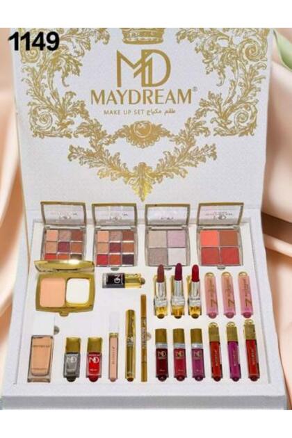 The luxurious gold makeup set is a beautiful and luxurious makeup collection from My Dream.