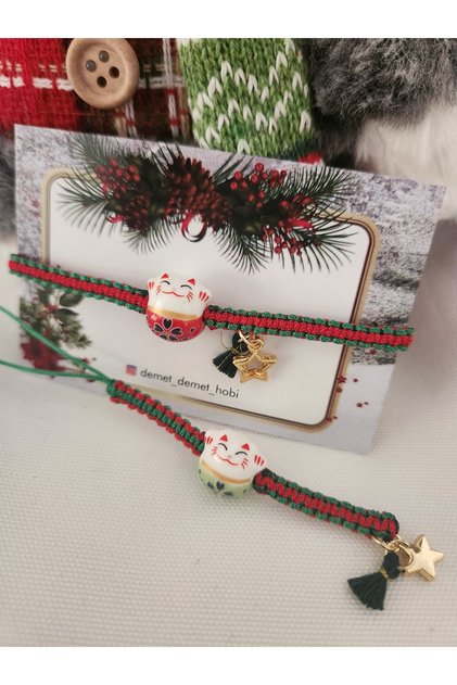 Maneki Neko yılbaşı şans bilekliği ve telefon aksesuarı