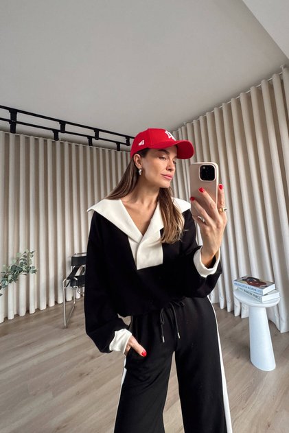 Black and White Oversized Modal Tracksuit Set with Snap Fasteners on the Front