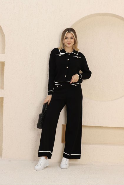 knitted set