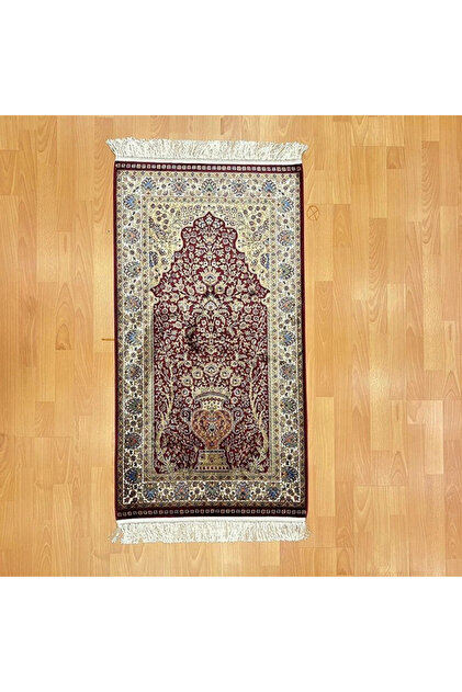 Gulzar Motif Mihrab 70x120 cm Silk Prayer Rug Burgundy