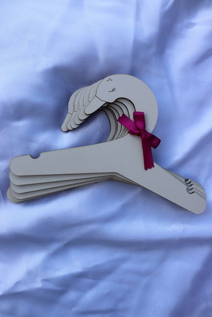 Wooden Cat Dog Clothes Hanger 7 Pieces Hangers (Cream Color)-Swan Model