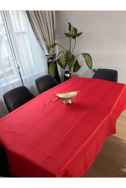 Colber Stripe Detailed Worry-Free Tablecloth