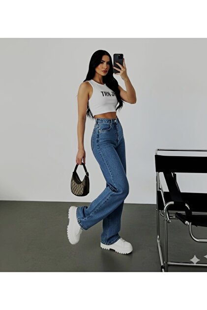 Blugi de damă Ponny Material elastic , croială lejeră, albaștri, cu talie înaltă, denim