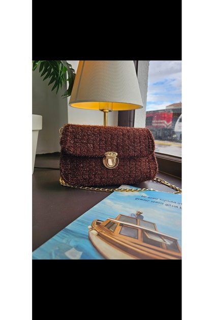 Handmade Brown Canvas Plastic Embroidered Chain Strap Bag