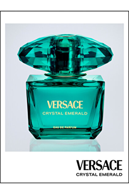 Versace Kadınlara Özel Çiçeksi Kokulu Kalıcı Crystal Emerald Eau