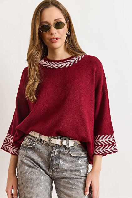 Women's Burgundy Cuff Sleeve Detail Three-Quarter Sleeve Knit Sweater KZK-19000975