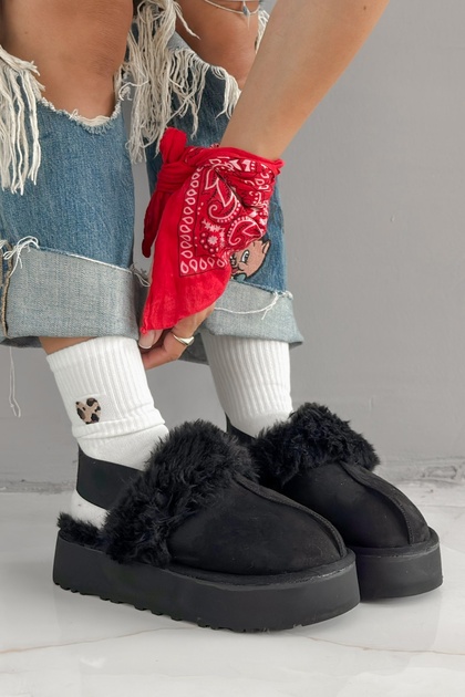 Echo Women's Plush Slippers with Black Elastic Band