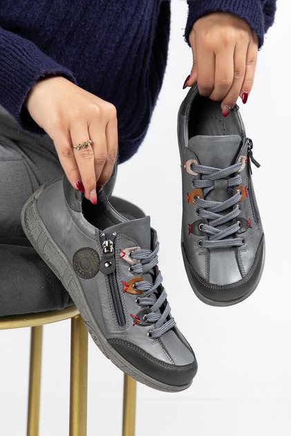 Hakiki Deri Yumuşak Tabanlı Kadın Gri Sneaker Günlük Spor Ayakkabı
