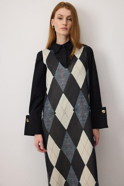 Baklava Pattern Knitting Wear