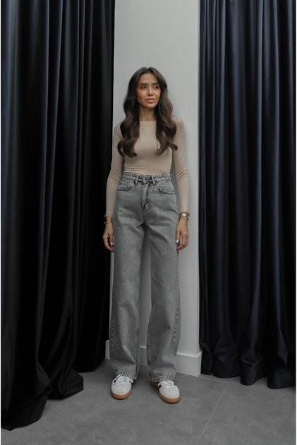 Gray Kuzmina Straight Jean