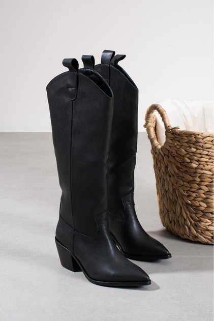 Sheeran Westernstiefel mit kurzem Absatz in Schwarz