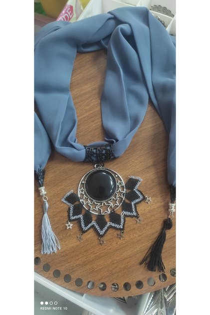 Needlework Embroidered Design Scarf