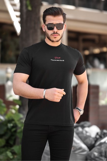 Men's Crew Neck Text Printed Basic Black T-Shirt