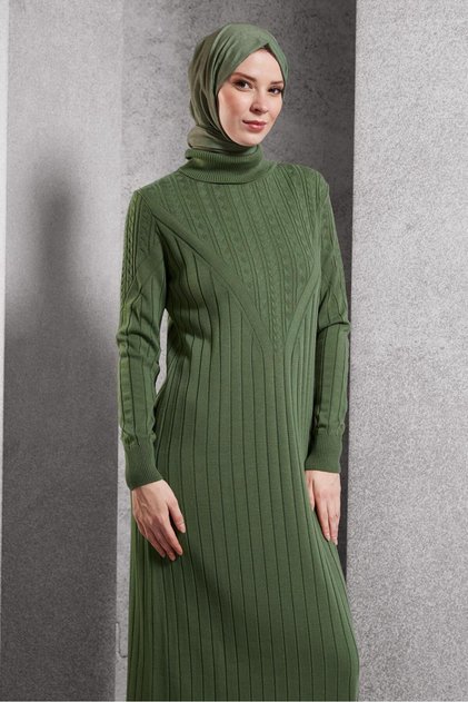 ROCHIE DE tricot cu guler înalt 44923