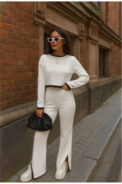 New Deux Women's Slit Detailed Knitwear Set