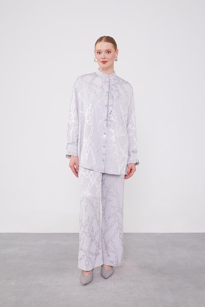 Gray Ruffle Button Detailed Chain Pattern Double Set