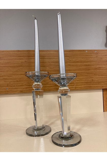 ŞAMDAN MUMLUK 2'Lİ KRİSTAL PİRAMİT MODEL FÜME RENK YÜKSEKLİK 24 VE 22 CM ÇAP 10 CM