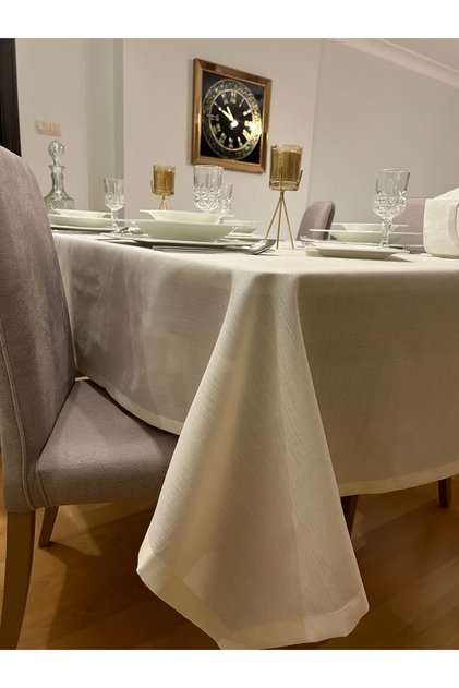 Linen Look Carefree Glitter Tablecloth Cream
