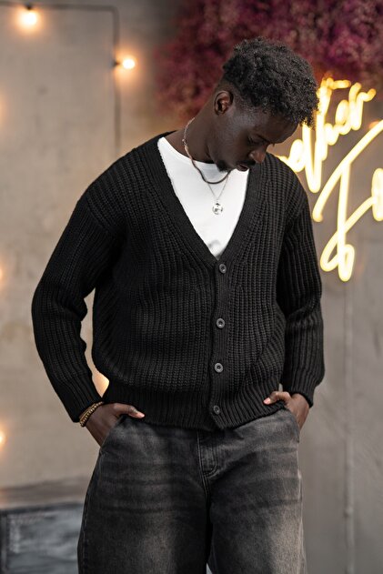 Oversize Crop Model V Yaka Düğme Kapamalı Örgü Hırka