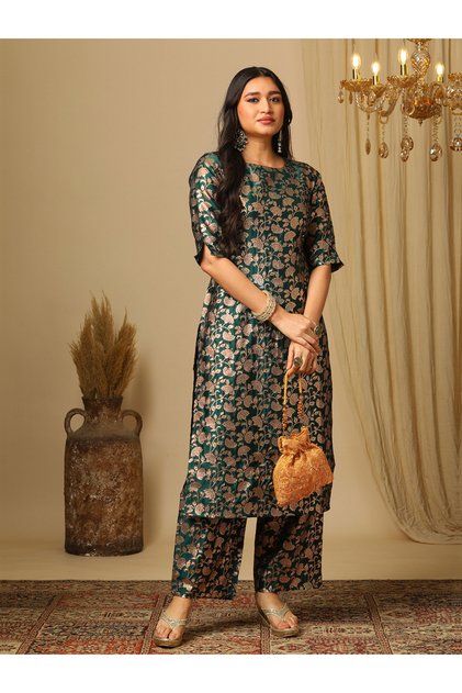 Green Round Neck Floral Print Straight Kurta and Elasticated Pants Set