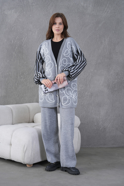 Women's Front Beaded Wide Fit Tr,Ko Cardigan V E Pants Bottom Top Set