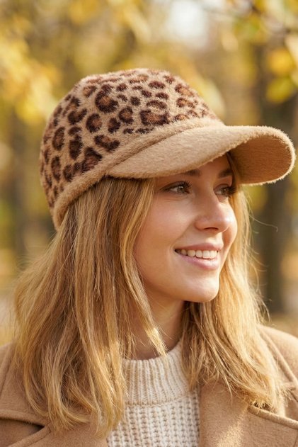 Soft Textured Wide Brim Leopard Hat