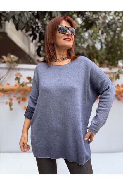 Italian Inside Leopard Round Neck Knitwear Indigo Blue