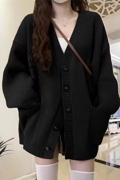 Kadın Oversize Cepli Düğmeli V Yaka Triko Hırka