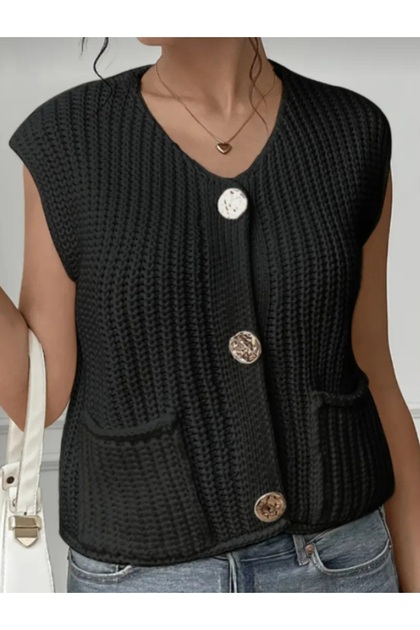 Button Detailed Knitwear Vest