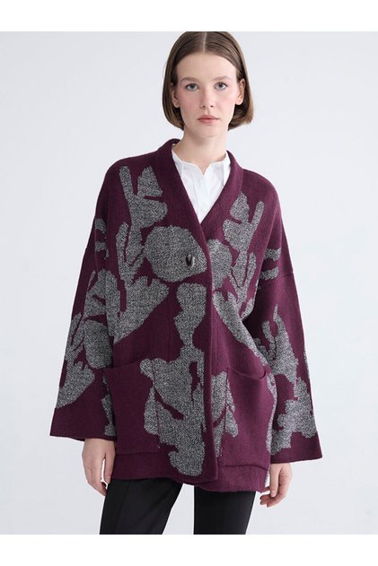 Esvab • Modern & Distinctive V Embroidered Loose Fit Women's Knitwear Cardigan