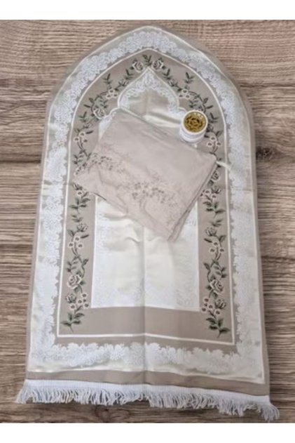 Prayer mat and sheet set for women